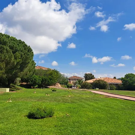 Vila New ! With Parking Collective Pools Garden And Ac - Benakey *